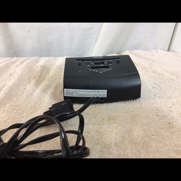 Nice Working ACU RITE Dual Electric/Battery Clock - Picture 5 of 7